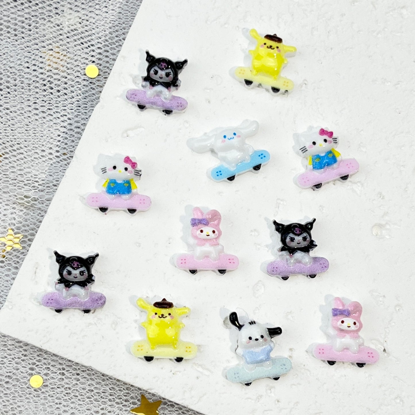 Sanrio Cartoon Nail Art Decorations Cute 3D Kuromi and Hello Kitty Skateboard Resin DIY Press-On Nail Accessories