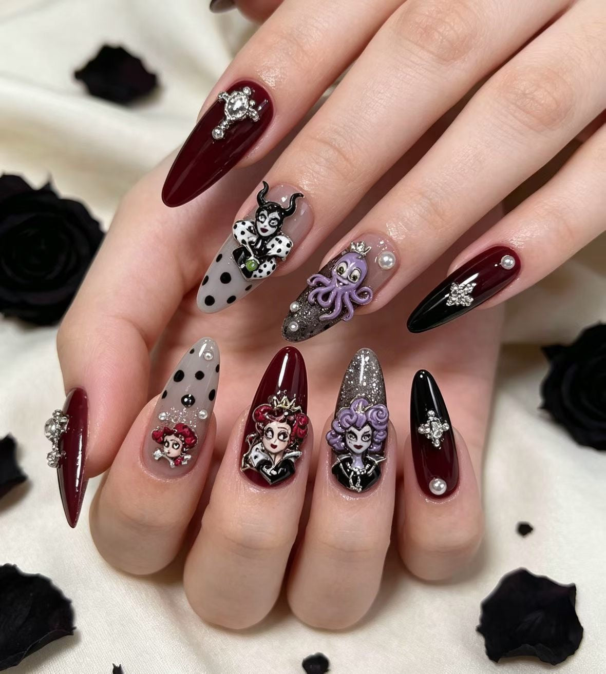 Dark Fairy Tale Villain Nail Charms – Evil Queen Maleficent Ursula 3D Resin DIY Nail Art Kit for Halloween Gothic Look
